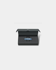 Nóż szwajcarski Victorinox Classic SD Alox Glacial Blue z nadrukiem - 3