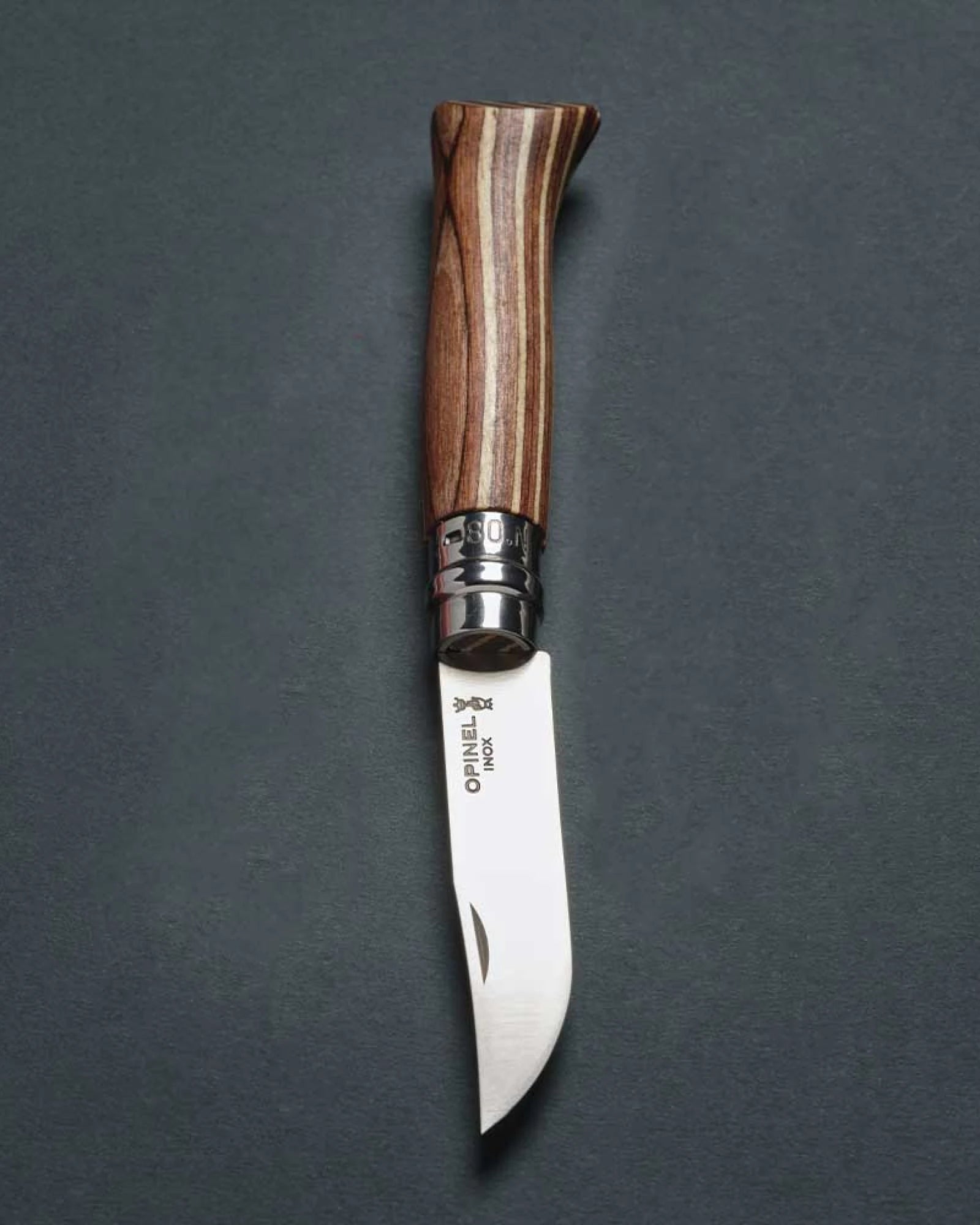 Nóż ze stali węglowej Opinel N°02 Carbone z nadrukiem - 8