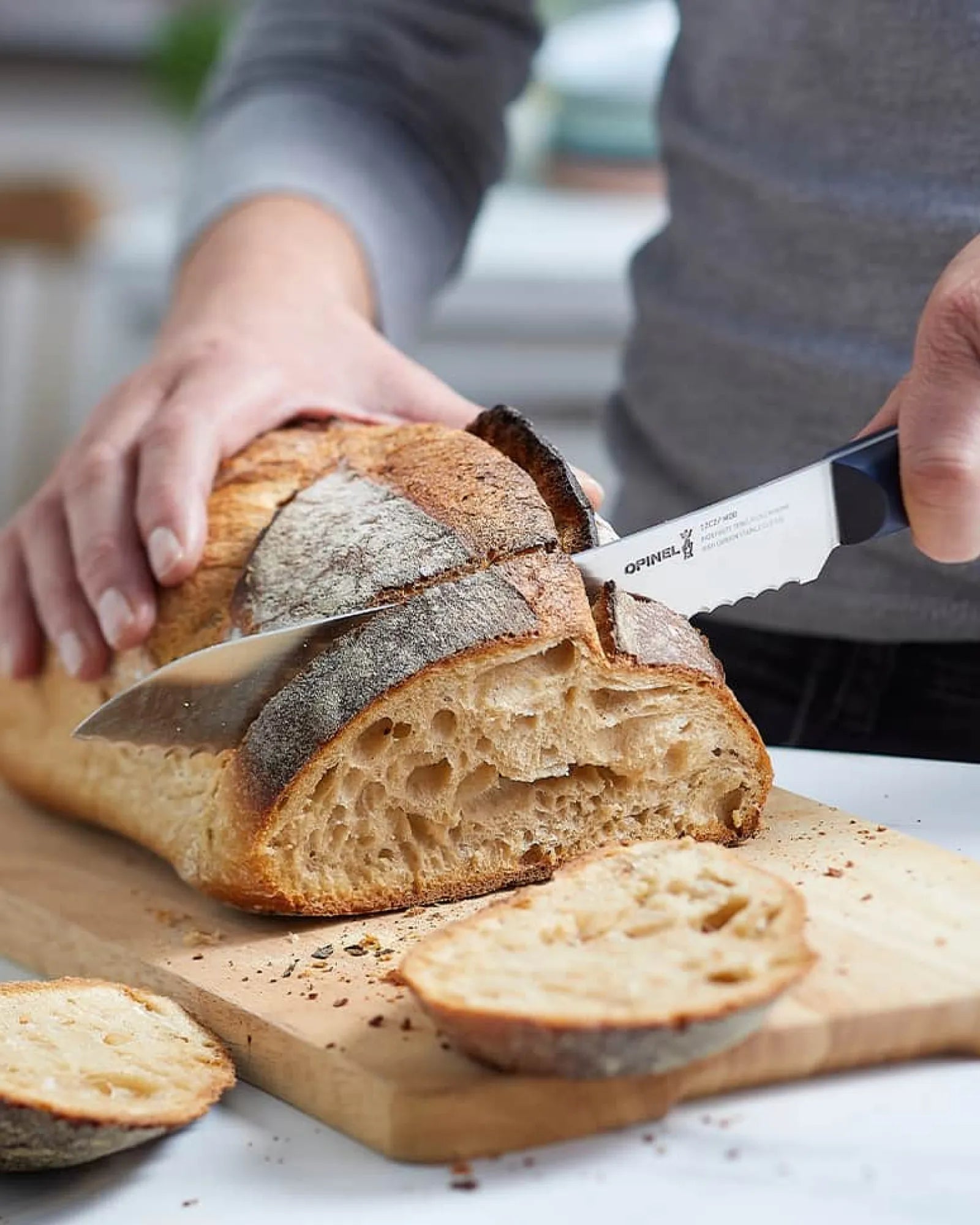 Nóż do pieczywa ze stali nierdzewnej Opinel N°216 21 cm z nadrukiem - 3