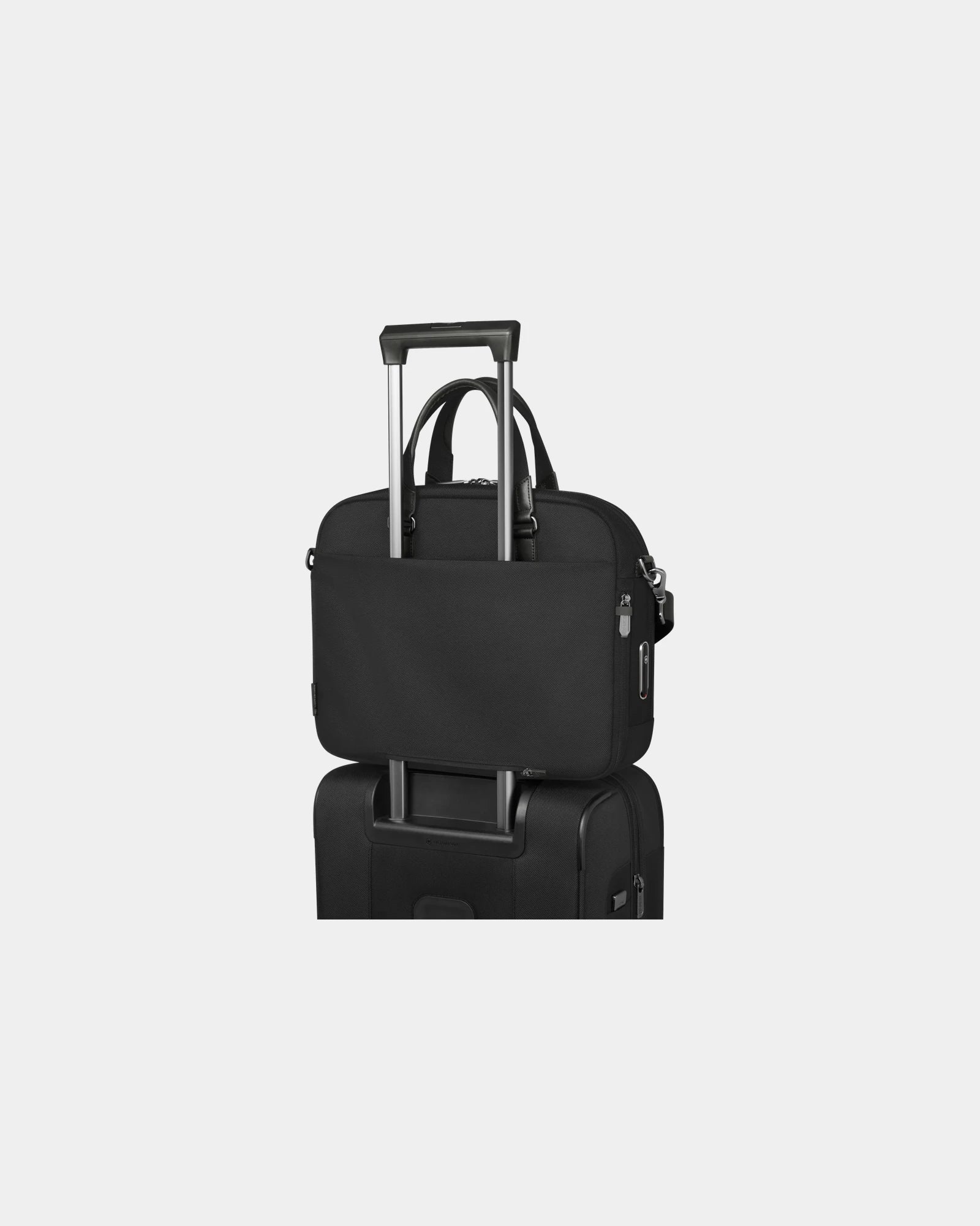 Teczka z poliestru Victorinox Werks Traveler 7.0 z nadrukiem - 14
