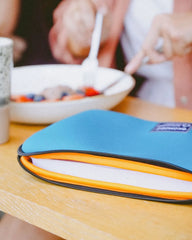 Etui na laptopa z recyklingu Ekomodo Apar 13" z nadrukiem