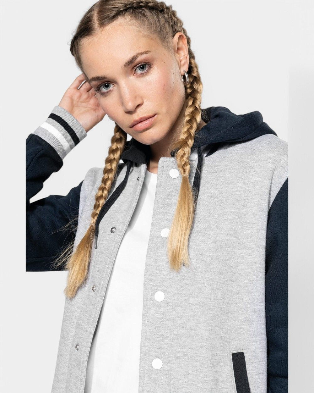 Kurtka Teddy unisex z kapturem z logo - 16