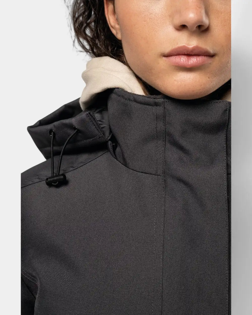 Damska parka z kapturem z logo - 2