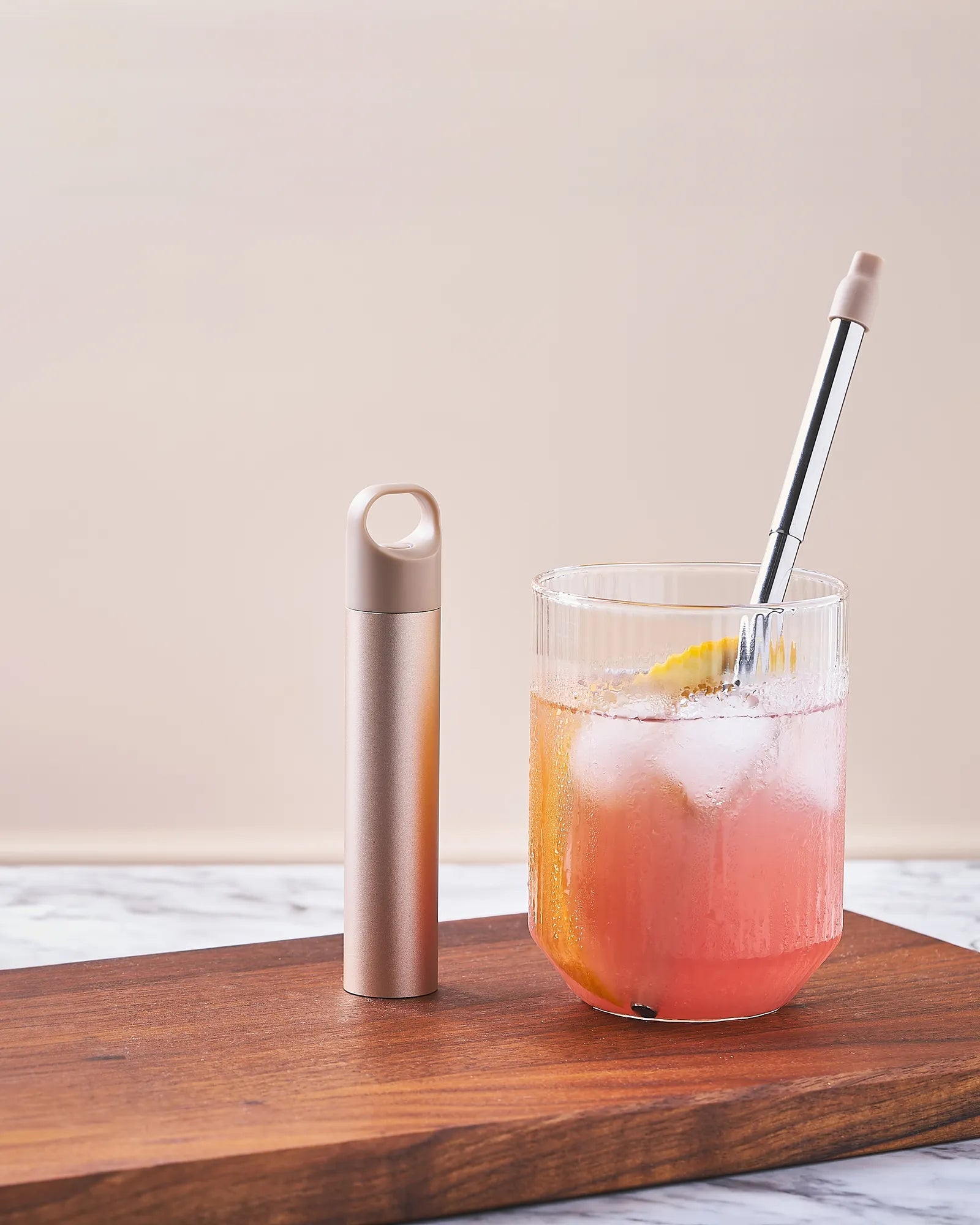 Słomka wielokrotnego użytku ze stali Lexon Nomaday UV Straw z nadrukiem - 7