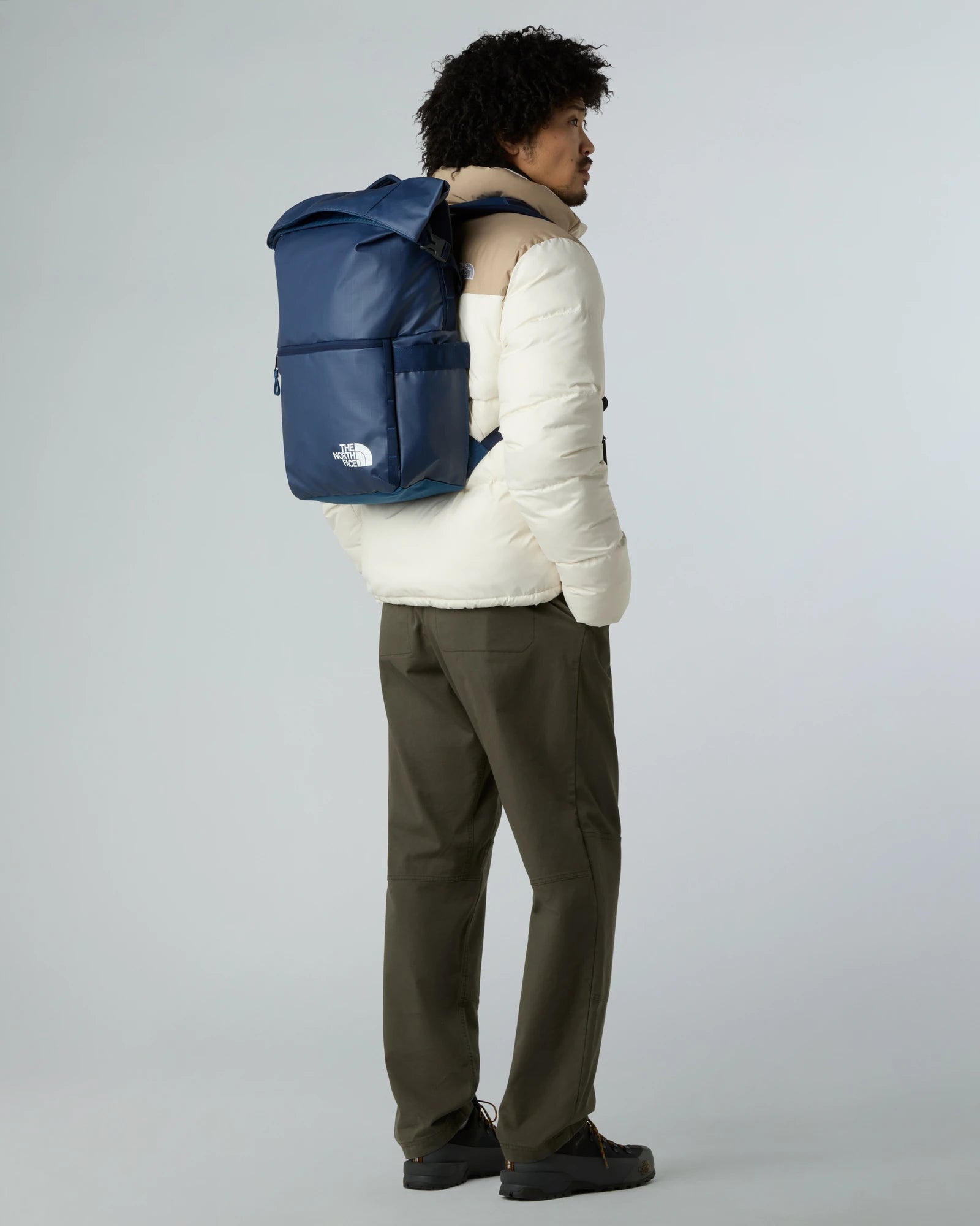 Plecak z recyklingu The North Face Voyager 25 l z nadrukiem - 7