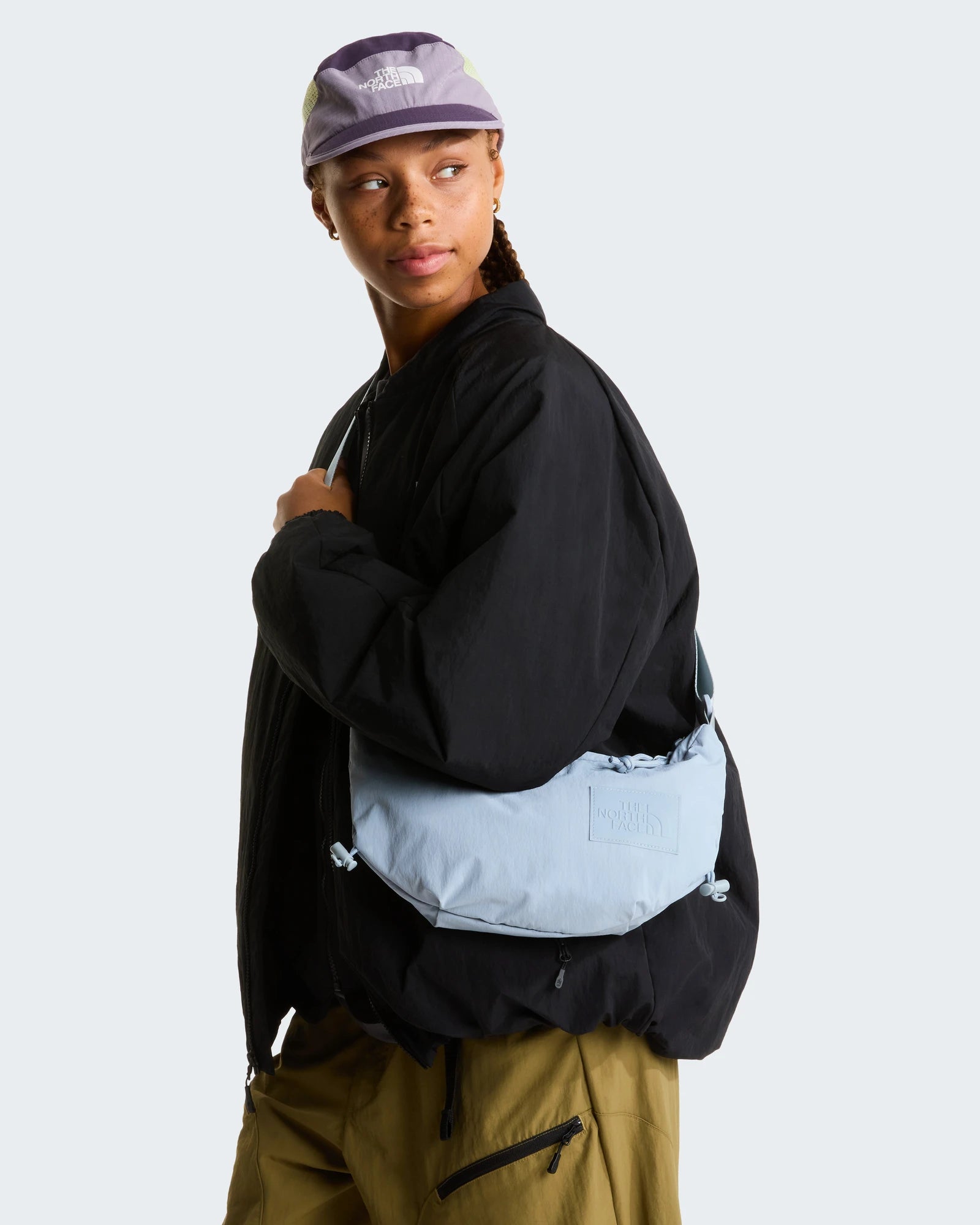 Torba na ramię z recyklingu The North Face Never Stop z nadrukiem - 7