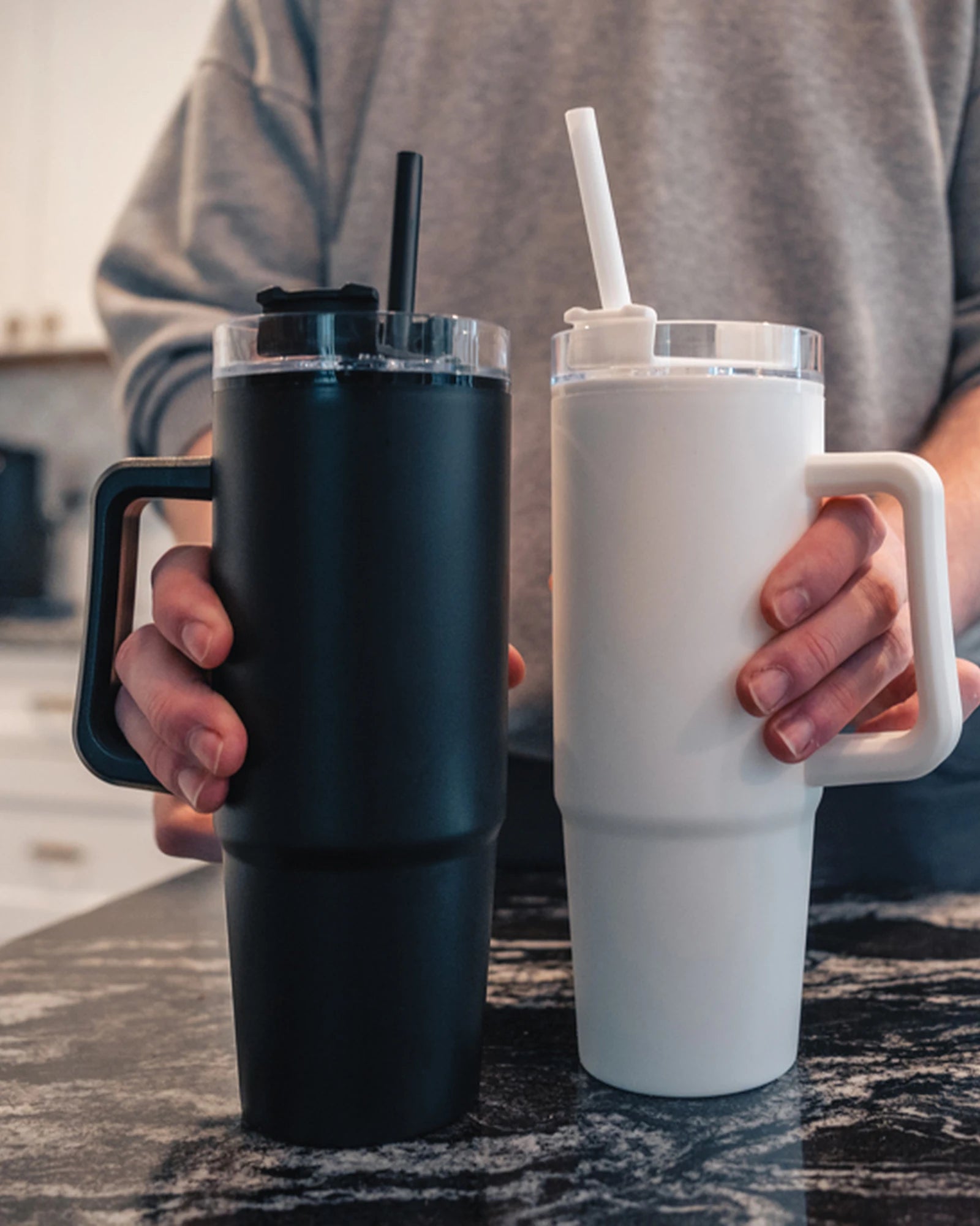 Kubek 750 ml z plastiku z recyklingu Tana z nadrukiem - 20
