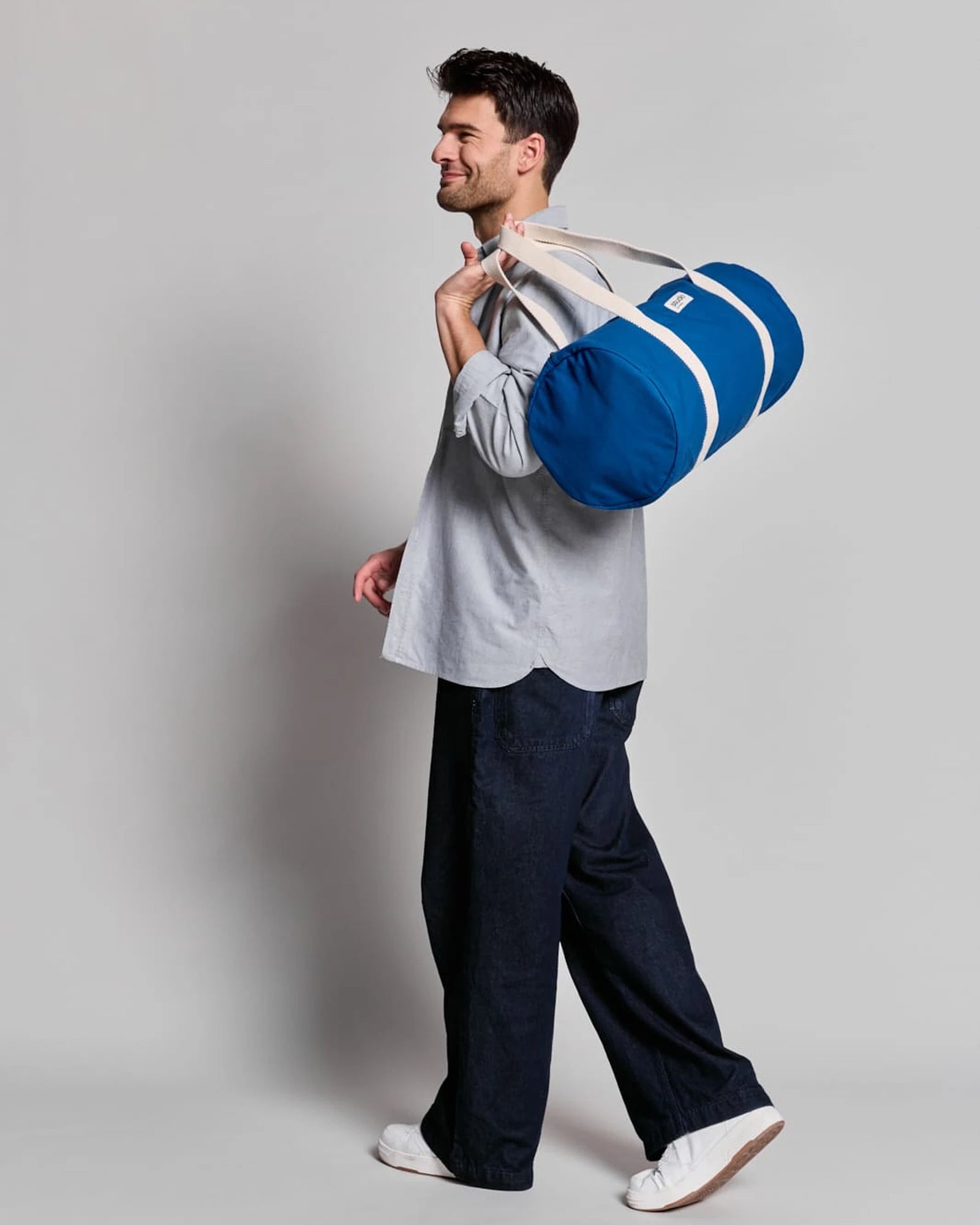 Torba duffel z bawełny organicznej Hindbag Sam z nadrukiem - 10