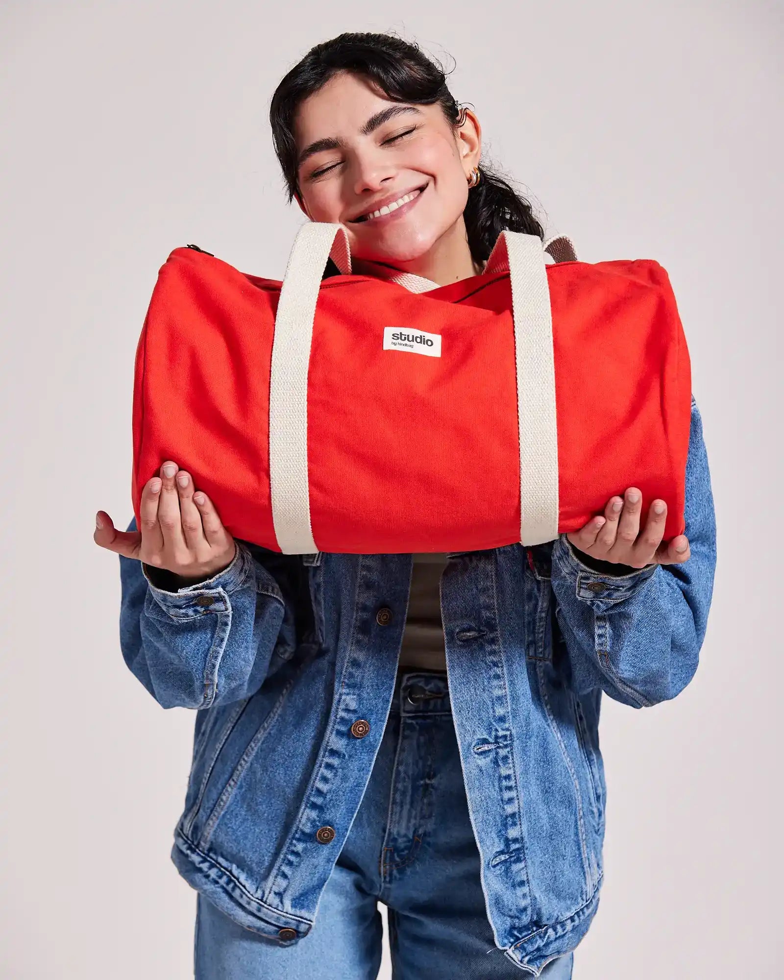 Torba duffel z bawełny organicznej Hindbag Sam z nadrukiem - 14