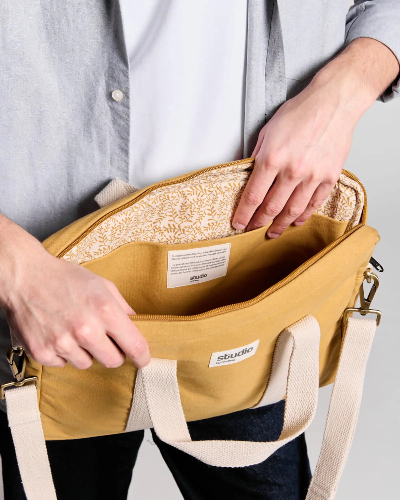 Torba na laptopa z bawełny organicznej Hindbag Luis z nadrukiem - 22
