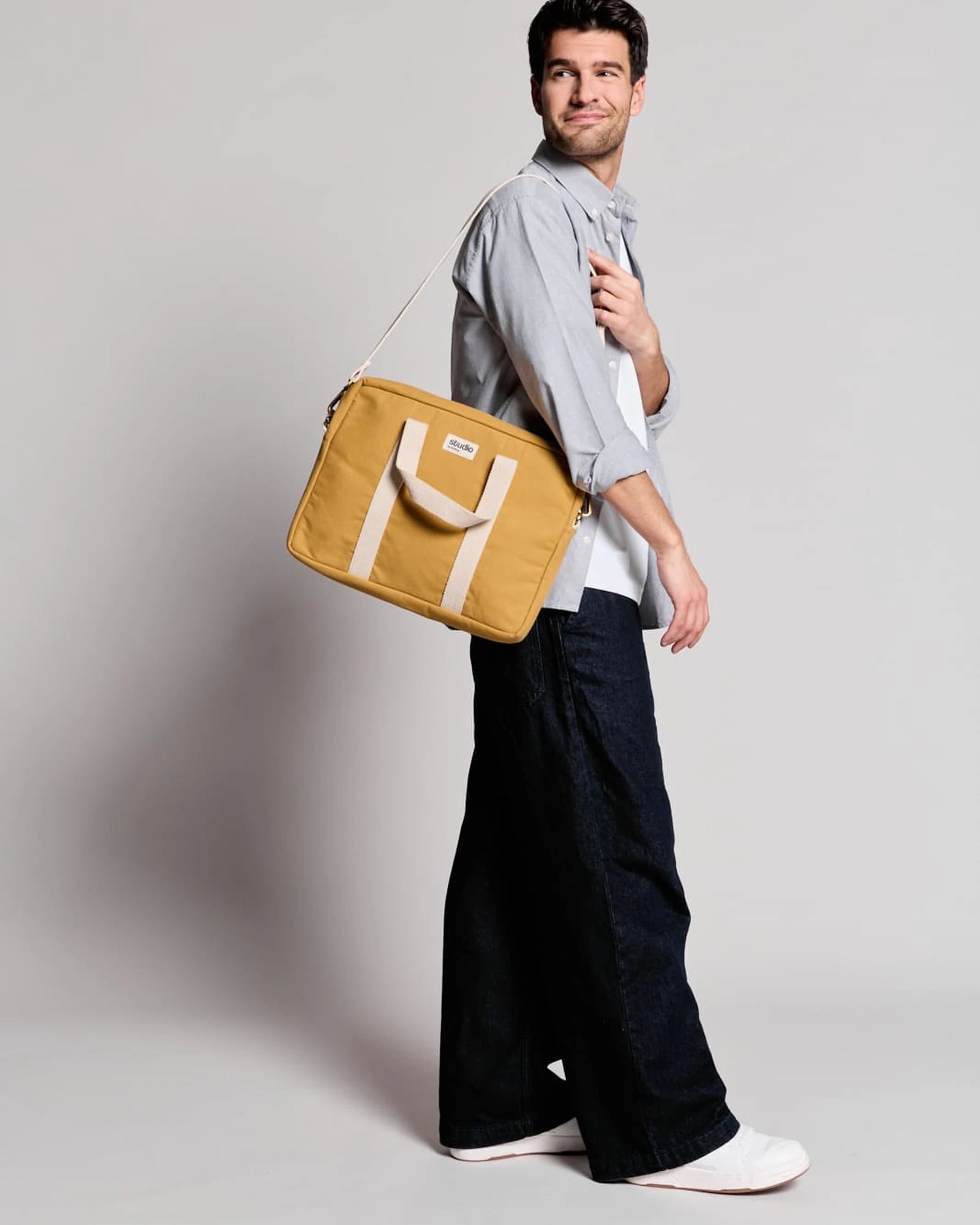 Torba na laptopa z bawełny organicznej Hindbag Luis z nadrukiem - 23