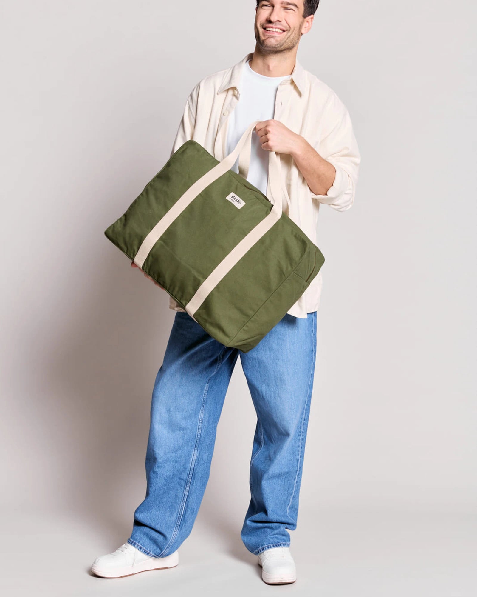 Torba podróżna z bawełny organicznej Hindbag Gabriel z nadrukiem - 12