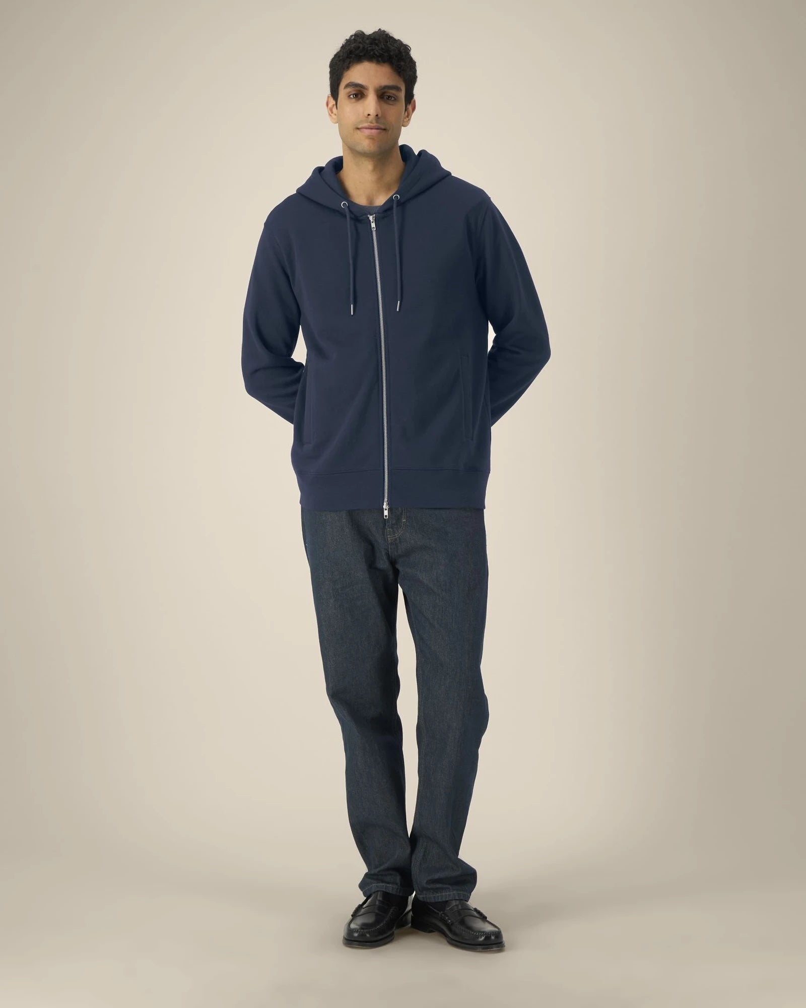 Bluza z kapturem rozpinana z bawełny organicznej Astor z nadrukiem - Granatowy