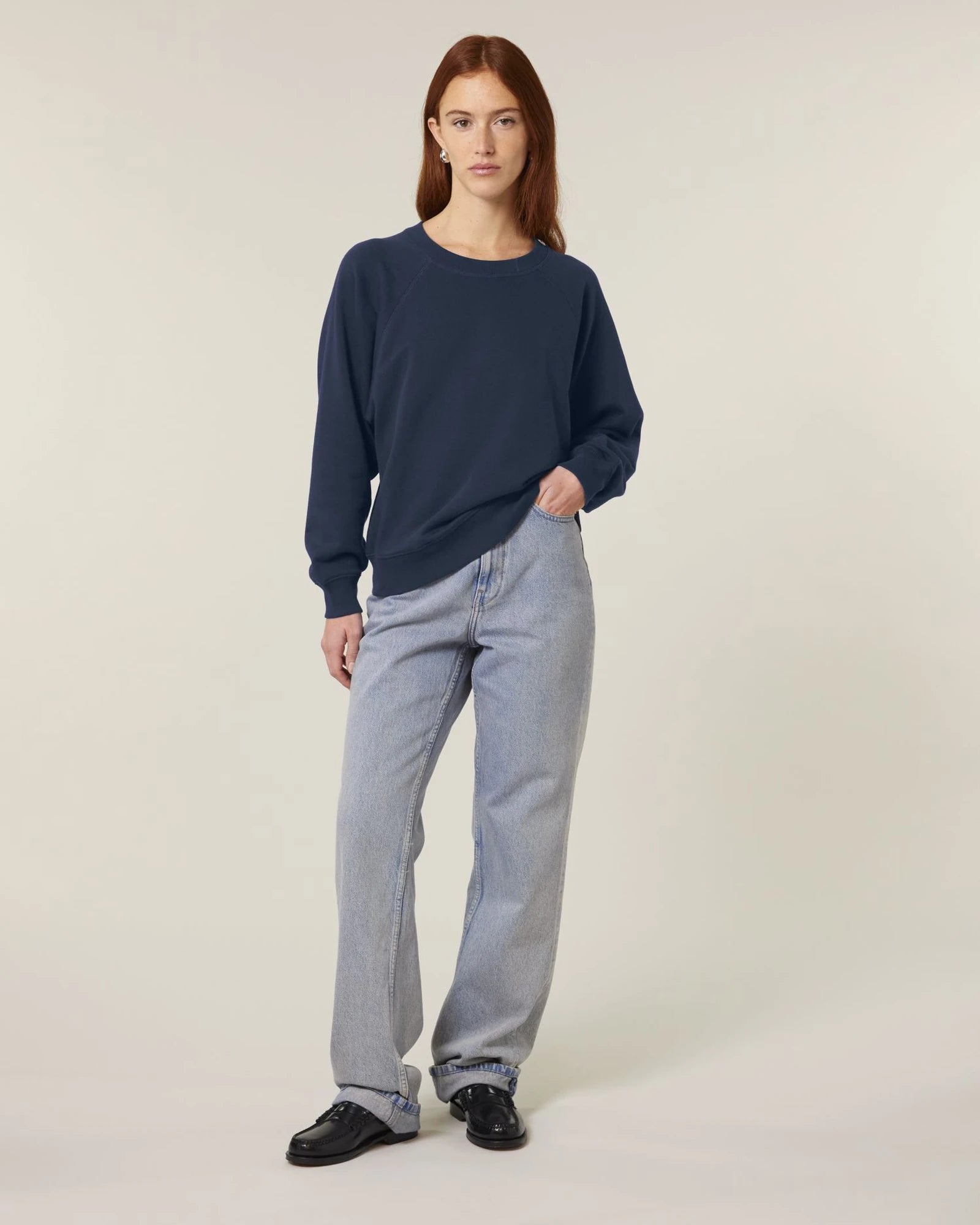 Bluza z okrągłym dekoltem z bawełny organicznej Stella Clara z nadrukiem - Granatowy