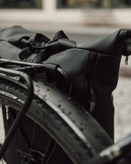 Torba rowerowa z PU z recyklingu Vinga Baltimore 23 l z nadrukiem - 18