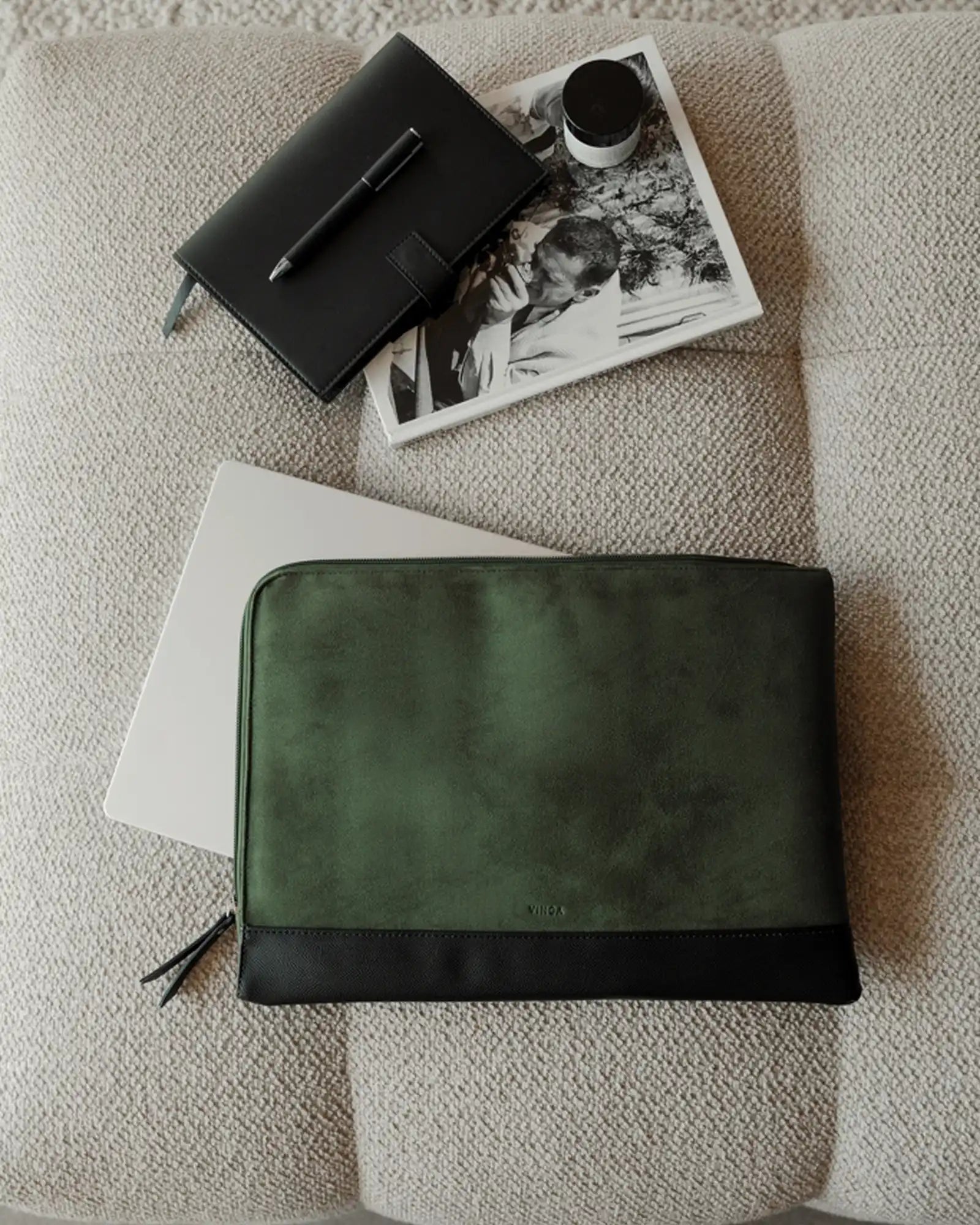 Etui na laptopa Vinga Marlow 16" z poliestru z recyklingu z nadrukiem - 8